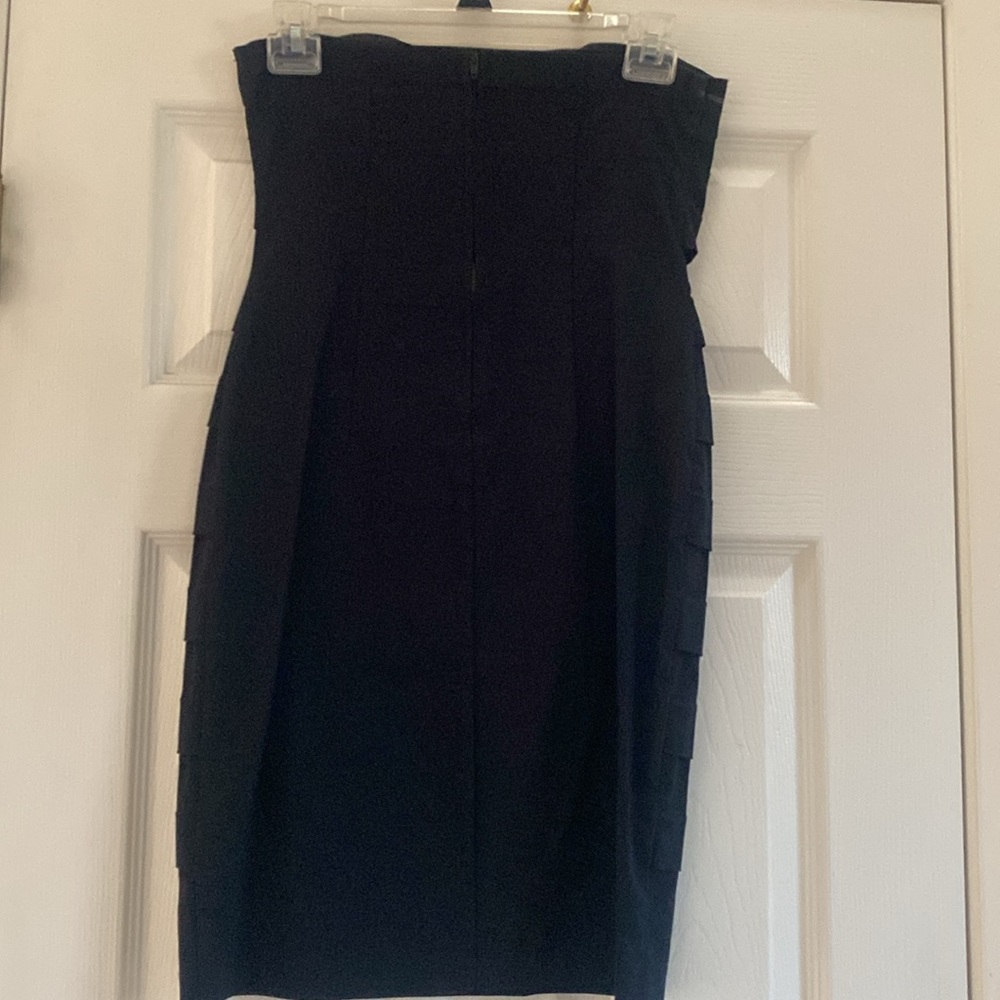Black strapless bodycon strapless dress. - Picture 2 of 2